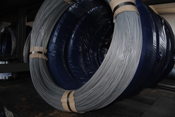 Stainless steel wire AISI 631 HARD ACC.TO EN 10270/3